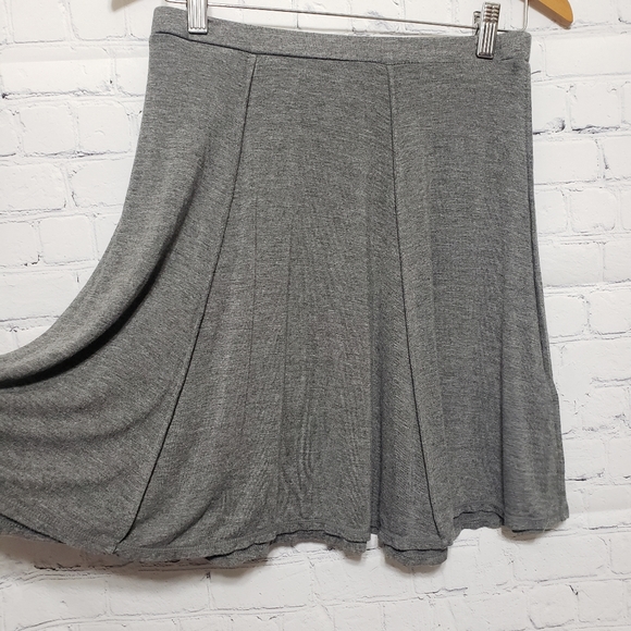 Max Studio XS 3-Paneled A-Line Mini Skirt - Picture 6 of 10